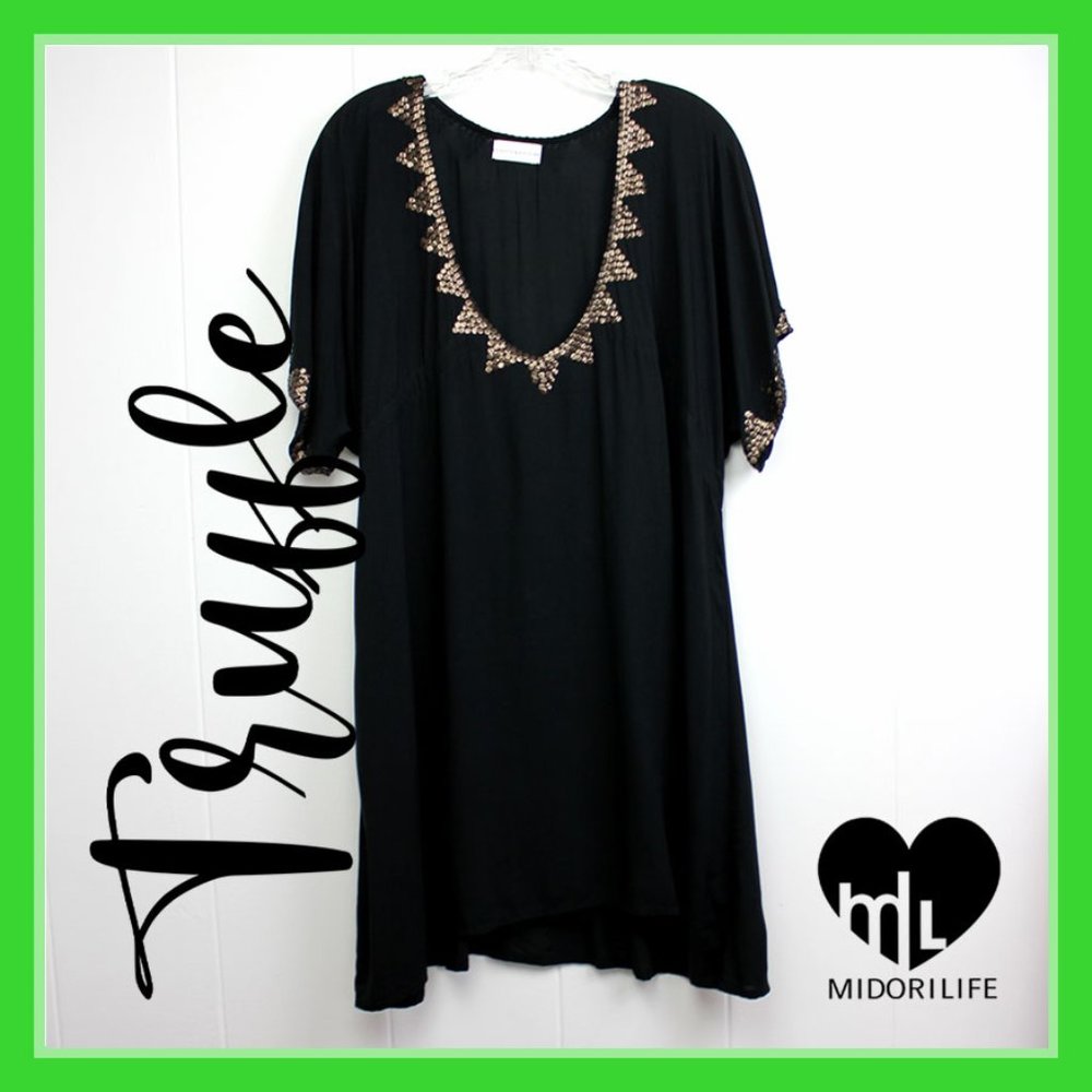 MR AND MRS WARDROBE Swim Cover-up Dress